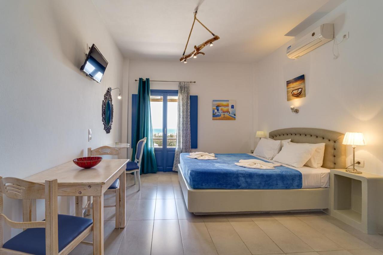 Marousi Suites Períssa Extérieur photo