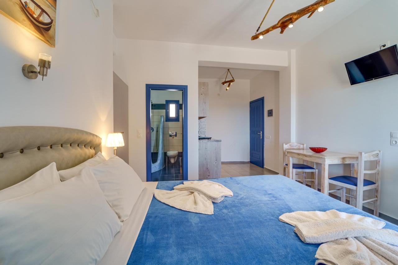 Marousi Suites Períssa Extérieur photo